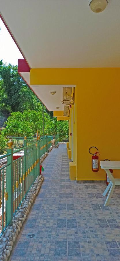 Villa Perkemes Apartments بارغا المظهر الخارجي الصورة